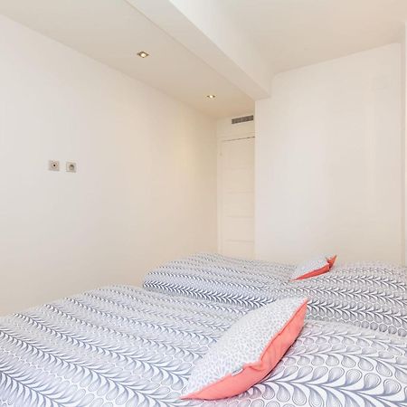 Appartement Modern & Cozy 150M From The Croisette à Cannes Extérieur photo